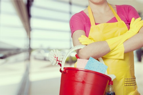 Earlsfield carpet cleaners using effective methods to refresh residential and commercial carpets
